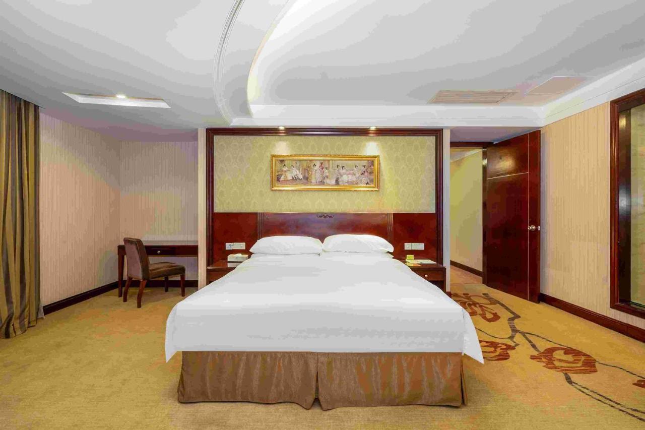 Vienna Hotel Dongguan Houjie Exhibition Center Kültér fotó