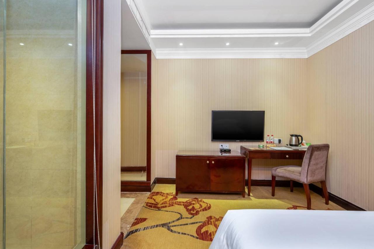 Vienna Hotel Dongguan Houjie Exhibition Center Kültér fotó