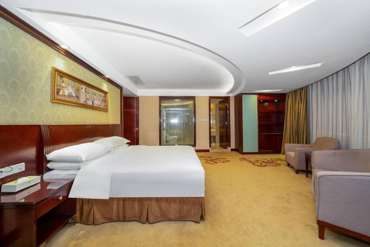Vienna Hotel Dongguan Houjie Exhibition Center Kültér fotó